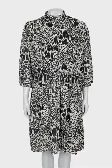 Silk dress with pleats