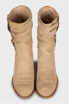 Beige suede boots