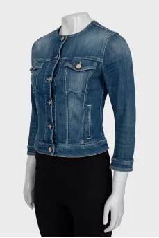 Denim jacket with a round collar