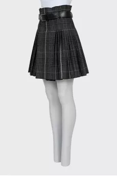 Wool skirt with leather belt