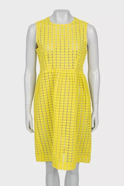 Fitted dress in yellow