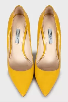 Yellow leather pumps