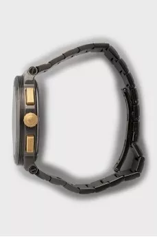 Men's watch with logo on dial