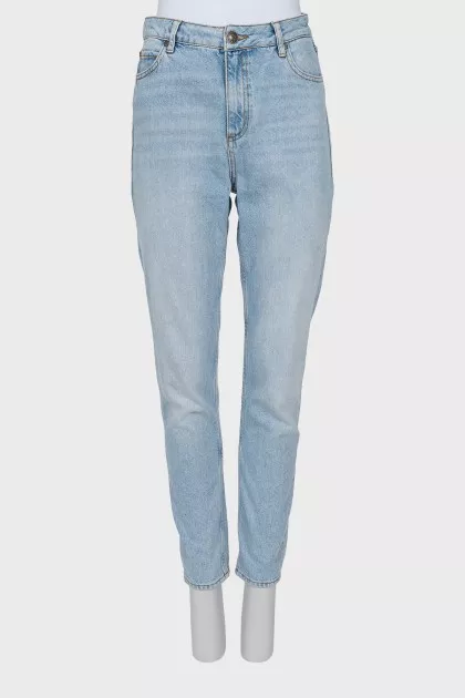 Mid-rise jeans in light blue