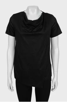 Black T-shirt with a loose collar
