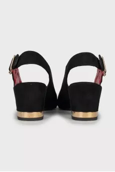Suede shoes with gold accent