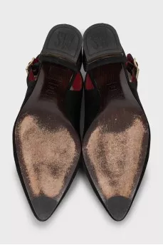 Suede shoes with gold accent