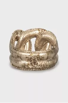 Ring decorated with beads