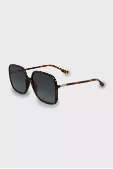 Square frame sunglasses