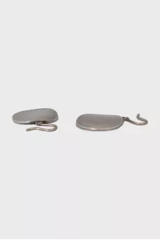 Silver earrings with engraving