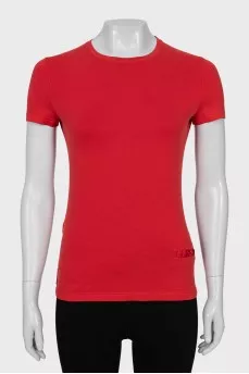 Red T-shirt with pocket