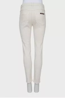 White skinny fit jeans