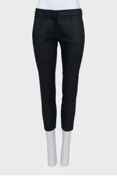 Cropped black trousers