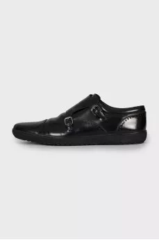 Men's black shoes with perforation
