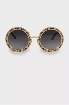 Sunglasses with crystal frames