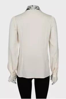 Blouse with bow and lace