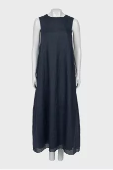 Loose blue sleeveless dress
