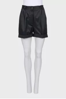 Straight button shorts