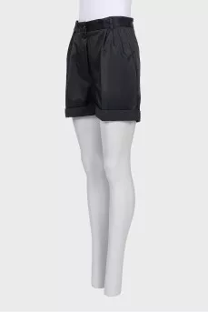 Straight button shorts
