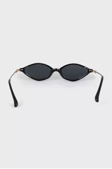 Sunglasses by Alessandra Rich x Linda Farrow