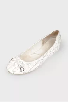 Leather ballets with silver stitching