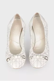 Leather ballets with silver stitching