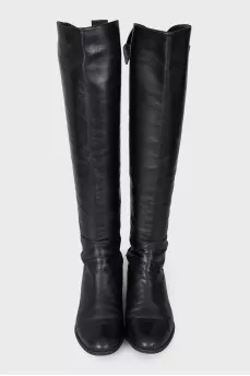 Leather boots with textile insert