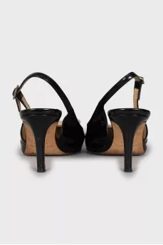 Patent leather slingbacks with golden bow
