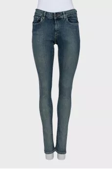 Light blue mid rise skinny jeans