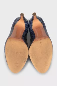 Blue leather open toe shoes