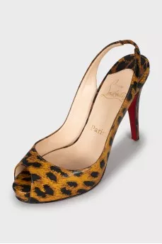 Animal print leather shoes