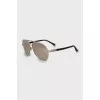 Men's sunglasses with mirrored lenses