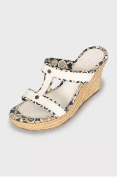 Leather wedge sandals