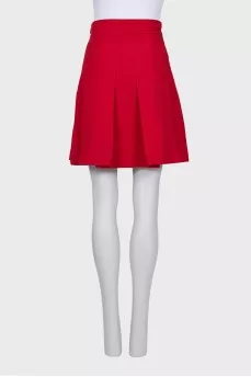 Red skirt with imitation belt