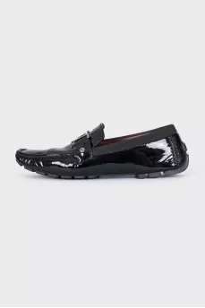 Men's loafers with metal logo