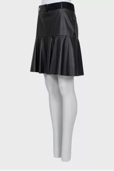 Black skirt with belt