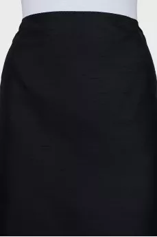 Pencil skirt decorated with buttons