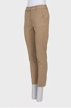 Tapered trousers in brown