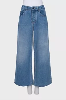 Wide leg distressed jeans