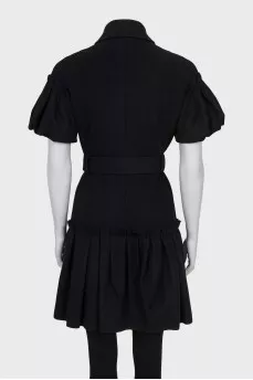 Short sleeve fitted coat