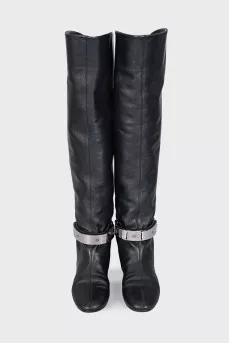 Velcro boots with silver decor