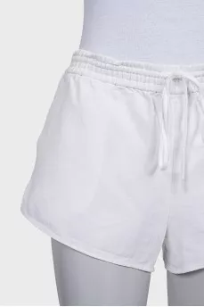 Drawstring shorts with pockets