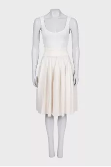White fitted dress with straps