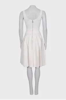 White fitted dress with straps