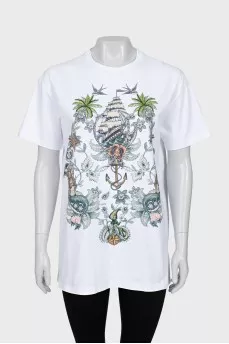 White T-shirt with print