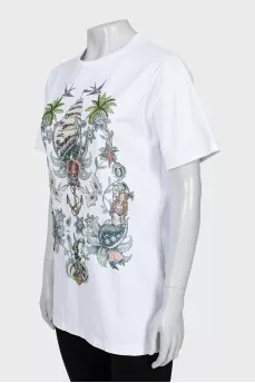 White T-shirt with print