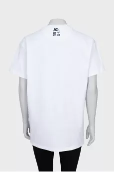 White T-shirt with print