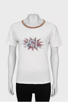 Straight white t-shirt with print