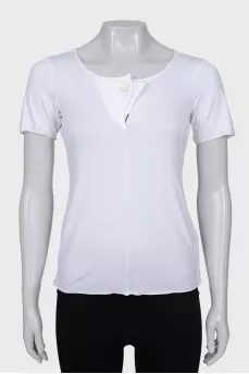White button down t-shirt