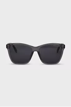 Sunglasses with silver brand logo